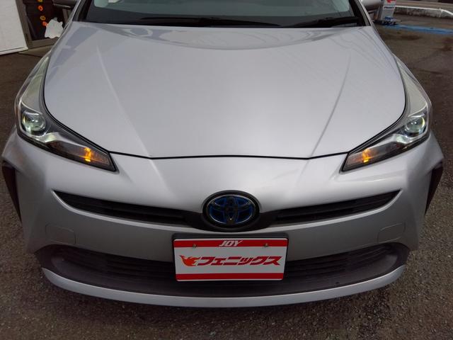 プリウス E☆後期型☆プリクラッシュ☆ナビ☆走行1.2万km☆試乗OK ☆後期型☆ナビ☆Bluetooth☆バックカメラ☆ETC☆LEDオートハイビーム☆プリクラッシュ☆レーダークルーズ☆ふらつき検知☆SOSコール対応☆オートリトラウィンカーミラー☆走行1.2万☆試乗OK(17枚目)