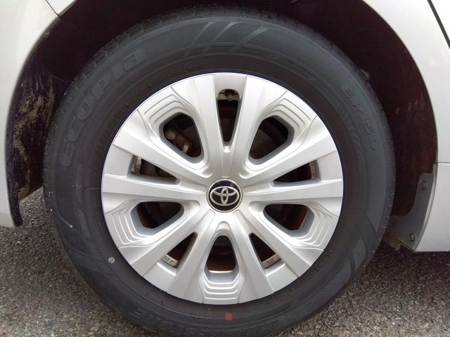 プリウス E☆後期型☆プリクラッシュ☆ナビ☆走行1.2万km☆試乗OK ☆後期型☆ナビ☆Bluetooth☆バックカメラ☆ETC☆LEDオートハイビーム☆プリクラッシュ☆レーダークルーズ☆ふらつき検知☆SOSコール対応☆オートリトラウィンカーミラー☆走行1.2万☆試乗OK(25枚目)