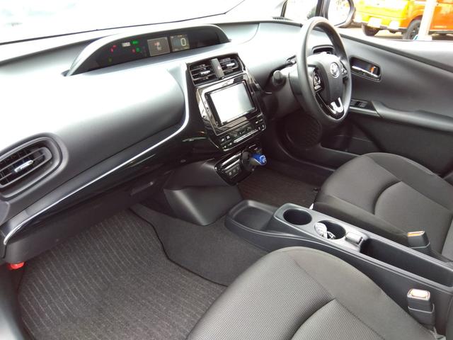 プリウス E☆後期型☆プリクラッシュ☆ナビ☆走行1.2万km☆試乗OK ☆後期型☆ナビ☆Bluetooth☆バックカメラ☆ETC☆LEDオートハイビーム☆プリクラッシュ☆レーダークルーズ☆ふらつき検知☆SOSコール対応☆オートリトラウィンカーミラー☆走行1.2万☆試乗OK(72枚目)