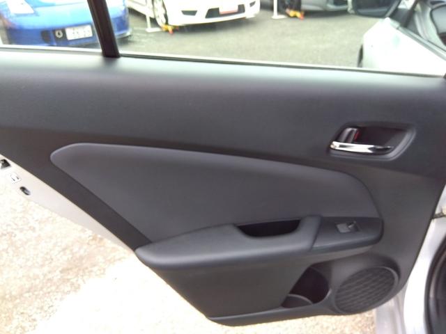 プリウス E☆後期型☆プリクラッシュ☆ナビ☆走行1.2万km☆試乗OK ☆後期型☆ナビ☆Bluetooth☆バックカメラ☆ETC☆LEDオートハイビーム☆プリクラッシュ☆レーダークルーズ☆ふらつき検知☆SOSコール対応☆オートリトラウィンカーミラー☆走行1.2万☆試乗OK(73枚目)