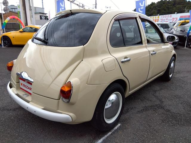 マーチ Good Wood Park製バービー仕様☆修復無☆禁煙車☆ Good Wood Park製ハービー仕様☆専用ホイールキャップ☆メモリナビ☆DVD再生☆Bluetooth☆ETC☆オートリトラミラー☆オートライト☆キーレス☆車検9年4月迄☆走行5.4万☆試乗OK(10枚目)