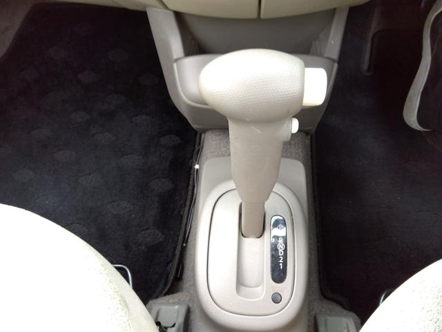 マーチ Good Wood Park製バービー仕様☆修復無☆禁煙車☆ Good Wood Park製ハービー仕様☆専用ホイールキャップ☆メモリナビ☆DVD再生☆Bluetooth☆ETC☆オートリトラミラー☆オートライト☆キーレス☆車検9年4月迄☆走行5.4万☆試乗OK(48枚目)