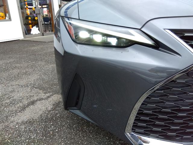 IS IS300☆後期型☆本革S☆サンルーフ☆10型ナビ☆試乗OK 10型ナビ☆スマフォ連携AppleCar&Andoroid☆全方位カメラ☆ドラレコ☆ブラウン革&ヒーター☆サンルーフ☆プリクラッシュ操舵支援☆BSM☆コーナーソナー☆後期型☆走行2.8万km☆試乗OK(14枚目)