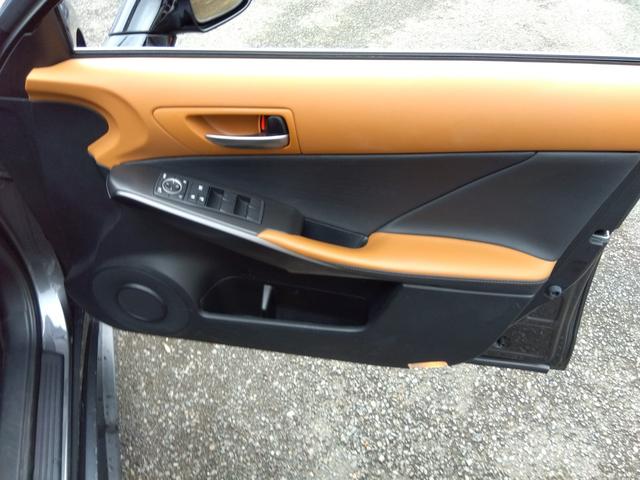 IS IS300☆後期型☆本革S☆サンルーフ☆10型ナビ☆試乗OK 10型ナビ☆スマフォ連携AppleCar&Andoroid☆全方位カメラ☆ドラレコ☆ブラウン革&ヒーター☆サンルーフ☆プリクラッシュ操舵支援☆BSM☆コーナーソナー☆後期型☆走行2.8万km☆試乗OK(67枚目)