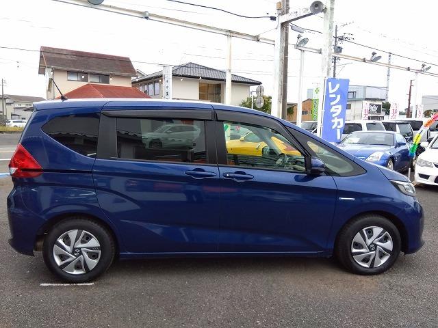 フリードハイブリッド ハイブリッド・Ｇホンダセンシング☆走行５万ｋｍ台☆試乗ＯＫ☆　ナビ・ＤＶＤ再生・Ｂｌｕｅｔｏｏｔｈ・バックカメラ・ナビ連動ＥＴＣ・衝突軽減ブレーキ・アダプティブクルーズコントロール・ハンドル支援・両側電動ドア・ＬＥＤオートライト・ウッド調パネル・試乗できます（11枚目）