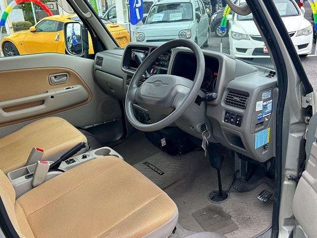 ディアスワゴン スーパーチャージャー☆オートマ☆禁煙車☆試乗出来ます☆ スーパーチャージャー☆専用オーディオ☆フロントパワーウィンドゥ☆リモコンミラー☆後席ヒーター☆バンパーフォグ☆オーバーヘッドシェルフ☆キーレス☆リアスポイラー☆両側スライドドア☆走行8.1万☆試乗OK(11枚目)