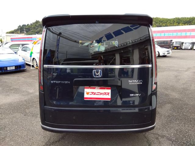 ステップワゴン ｅ：ＨＥＶスパーダ☆プレミアム☆１１型ナビ☆後席１０型モニタ　純正１１型ナビ・スマフォ連携Ａｐｐｌｅ＆Ａｎｄｒｏｉｄ・ホンダトータルケア対応・後席１０型フリップ・ナビ連動前後ドラレコ＆ＥＴＣ・全方位カメラ・ハーフレザー前後ヒーター・コーナーソナー・運転支援（9枚目）