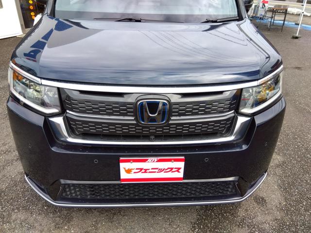 ステップワゴン ｅ：ＨＥＶスパーダ☆プレミアム☆１１型ナビ☆後席１０型モニタ　純正１１型ナビ・スマフォ連携Ａｐｐｌｅ＆Ａｎｄｒｏｉｄ・ホンダトータルケア対応・後席１０型フリップ・ナビ連動前後ドラレコ＆ＥＴＣ・全方位カメラ・ハーフレザー前後ヒーター・コーナーソナー・運転支援（17枚目）