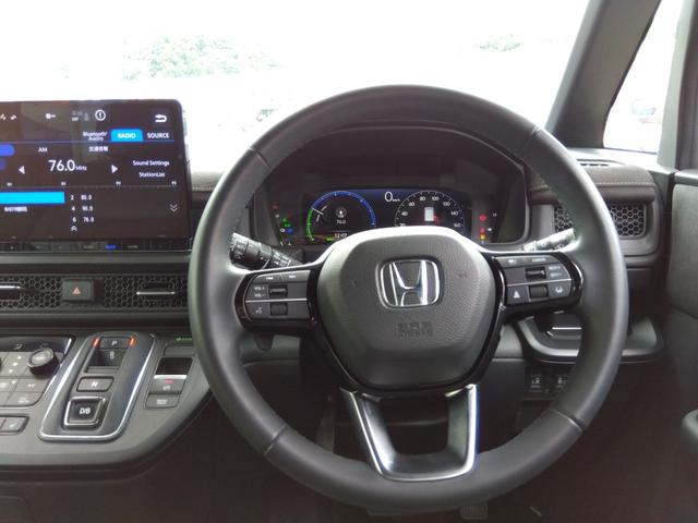 ステップワゴン ｅ：ＨＥＶスパーダ☆プレミアム☆１１型ナビ☆後席１０型モニタ　純正１１型ナビ・スマフォ連携Ａｐｐｌｅ＆Ａｎｄｒｏｉｄ・ホンダトータルケア対応・後席１０型フリップ・ナビ連動前後ドラレコ＆ＥＴＣ・全方位カメラ・ハーフレザー前後ヒーター・コーナーソナー・運転支援（31枚目）