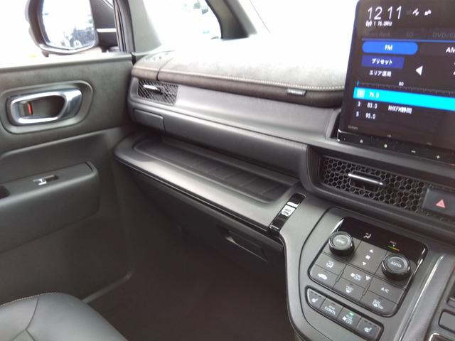 ステップワゴン ｅ：ＨＥＶスパーダ☆プレミアム☆１１型ナビ☆後席１０型モニタ　純正１１型ナビ・スマフォ連携Ａｐｐｌｅ＆Ａｎｄｒｏｉｄ・ホンダトータルケア対応・後席１０型フリップ・ナビ連動前後ドラレコ＆ＥＴＣ・全方位カメラ・ハーフレザー前後ヒーター・コーナーソナー・運転支援（55枚目）