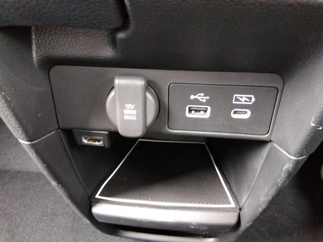 ステップワゴン ｅ：ＨＥＶスパーダ☆プレミアム☆１１型ナビ☆後席１０型モニタ　純正１１型ナビ・スマフォ連携Ａｐｐｌｅ＆Ａｎｄｒｏｉｄ・ホンダトータルケア対応・後席１０型フリップ・ナビ連動前後ドラレコ＆ＥＴＣ・全方位カメラ・ハーフレザー前後ヒーター・コーナーソナー・運転支援（58枚目）