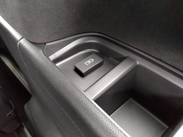 ステップワゴン ｅ：ＨＥＶスパーダ☆プレミアム☆１１型ナビ☆後席１０型モニタ　純正１１型ナビ・スマフォ連携Ａｐｐｌｅ＆Ａｎｄｒｏｉｄ・ホンダトータルケア対応・後席１０型フリップ・ナビ連動前後ドラレコ＆ＥＴＣ・全方位カメラ・ハーフレザー前後ヒーター・コーナーソナー・運転支援（77枚目）