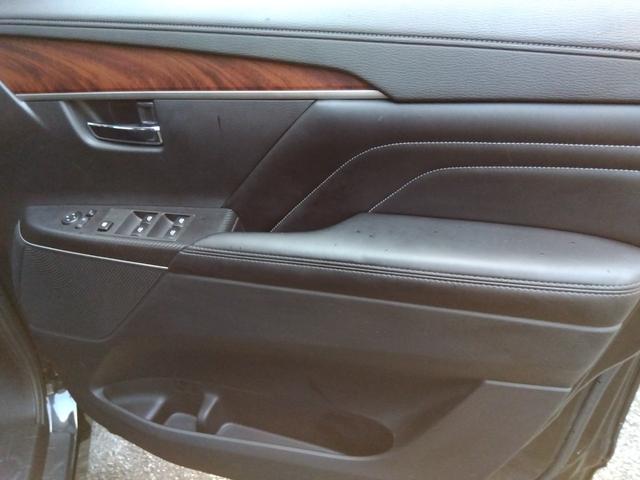 デリカＤ：５ Ｐ☆純正１０型ナビ☆後席１０型モニタ☆全方位カメラ☆禁煙車☆　純正１０型ナビ・ＤＶＤ再生・ＣＤ録音・Ｉｐｏｄ接続・ＵＳＢ＆ＢＴｏｏｔｈ・スマートアクセス対応・後席１０型フリップダウン・全方位カメラ・ナビ連動ＥＴＣ・前席ヒーター・レーダークルーズ・ＢＳＭ（69枚目）