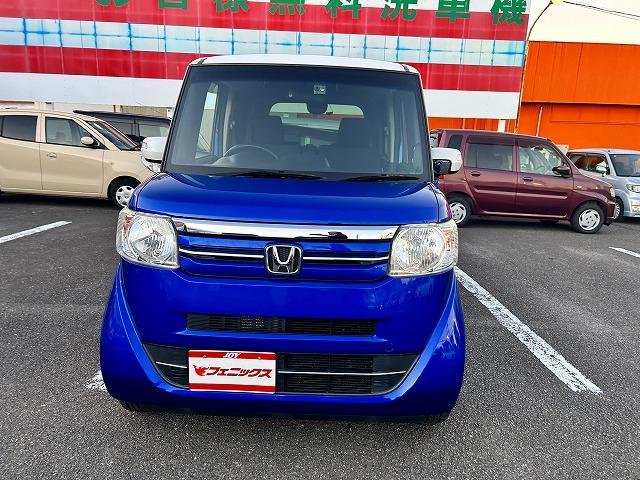 Ｎ－ＢＯＸ ２トーンカラースタイルＧＬｐｋｇ☆禁煙車☆修復歴無☆試乗ＯＫ　ツートンカラー☆ナビ☆Ｂｌｕｅｔｏｏｔｈ☆バックカメラ☆ＤＶＤ再生☆ＥＴＣ☆前後ドラレコ☆電動ドア☆アルミホイール☆スマートキー＆プッシュスタート☆シートバックテーブル☆走行５．６万ｋｍ☆試乗出来ます（4枚目）