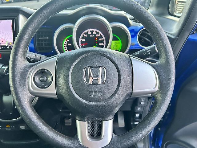 Ｎ－ＢＯＸ ２トーンカラースタイルＧＬｐｋｇ☆禁煙車☆修復歴無☆試乗ＯＫ　ツートンカラー☆ナビ☆Ｂｌｕｅｔｏｏｔｈ☆バックカメラ☆ＤＶＤ再生☆ＥＴＣ☆前後ドラレコ☆電動ドア☆アルミホイール☆スマートキー＆プッシュスタート☆シートバックテーブル☆走行５．６万ｋｍ☆試乗出来ます（14枚目）