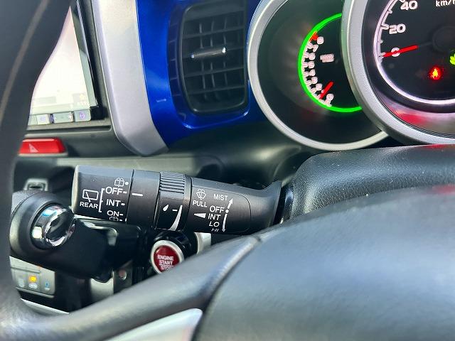 Ｎ－ＢＯＸ ２トーンカラースタイルＧＬｐｋｇ☆禁煙車☆修復歴無☆試乗ＯＫ　ツートンカラー☆ナビ☆Ｂｌｕｅｔｏｏｔｈ☆バックカメラ☆ＤＶＤ再生☆ＥＴＣ☆前後ドラレコ☆電動ドア☆アルミホイール☆スマートキー＆プッシュスタート☆シートバックテーブル☆走行５．６万ｋｍ☆試乗出来ます（15枚目）