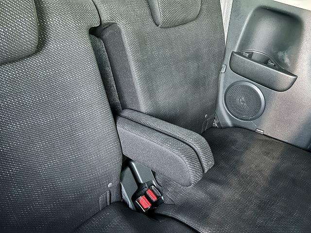 Ｎ－ＢＯＸ ２トーンカラースタイルＧＬｐｋｇ☆禁煙車☆修復歴無☆試乗ＯＫ　ツートンカラー☆ナビ☆Ｂｌｕｅｔｏｏｔｈ☆バックカメラ☆ＤＶＤ再生☆ＥＴＣ☆前後ドラレコ☆電動ドア☆アルミホイール☆スマートキー＆プッシュスタート☆シートバックテーブル☆走行５．６万ｋｍ☆試乗出来ます（49枚目）