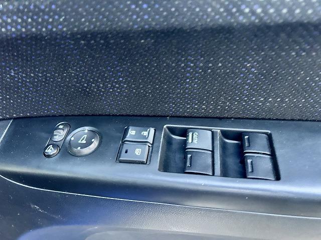 Ｎ－ＢＯＸ ２トーンカラースタイルＧＬｐｋｇ☆禁煙車☆修復歴無☆試乗ＯＫ　ツートンカラー☆ナビ☆Ｂｌｕｅｔｏｏｔｈ☆バックカメラ☆ＤＶＤ再生☆ＥＴＣ☆前後ドラレコ☆電動ドア☆アルミホイール☆スマートキー＆プッシュスタート☆シートバックテーブル☆走行５．６万ｋｍ☆試乗出来ます（65枚目）