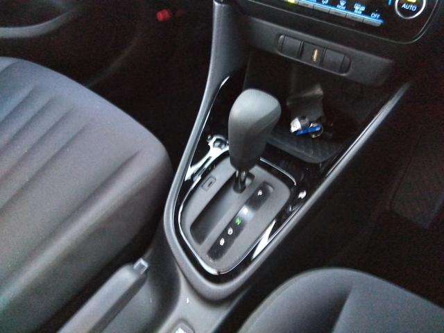 ヤリス G 純正ナビTV!Bltooth!パノラマビュ!DVD再生!ミラキャスト!ナビ連動ETC!ドラレコ!プリクラッシュ!クリアランスソナー!ハンドル支援!モデリスタAW!LEDオートライト&オートハイビーム!(16枚目)