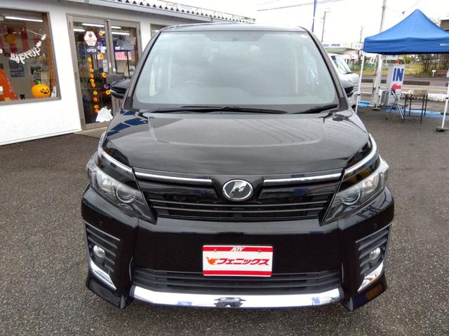 ヴォクシー ZS☆1オーナー☆10型ナビTV☆11型後席モニター☆ETC ワンオーナー・10型ナビ・フルセグtv・11型フリップダウンモニター・バックカメラ・ビルトインETC・ワンタッチ両側パワースライドドア・スマートキー・プッシュスタート・クリアランスソナー(3枚目)