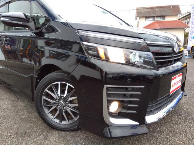 ヴォクシー ZS☆1オーナー☆10型ナビTV☆11型後席モニター☆ETC ワンオーナー・10型ナビ・フルセグtv・11型フリップダウンモニター・バックカメラ・ビルトインETC・ワンタッチ両側パワースライドドア・スマートキー・プッシュスタート・クリアランスソナー(18枚目)