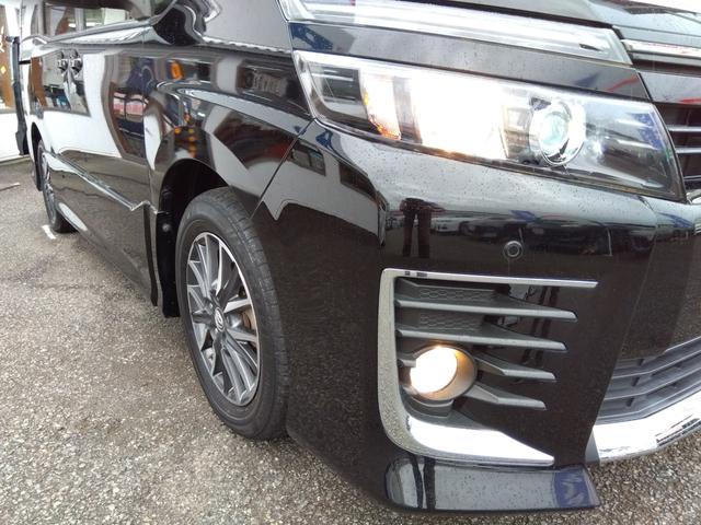 ヴォクシー ZS☆1オーナー☆10型ナビTV☆11型後席モニター☆ETC ワンオーナー・10型ナビ・フルセグtv・11型フリップダウンモニター・バックカメラ・ビルトインETC・ワンタッチ両側パワースライドドア・スマートキー・プッシュスタート・クリアランスソナー(19枚目)