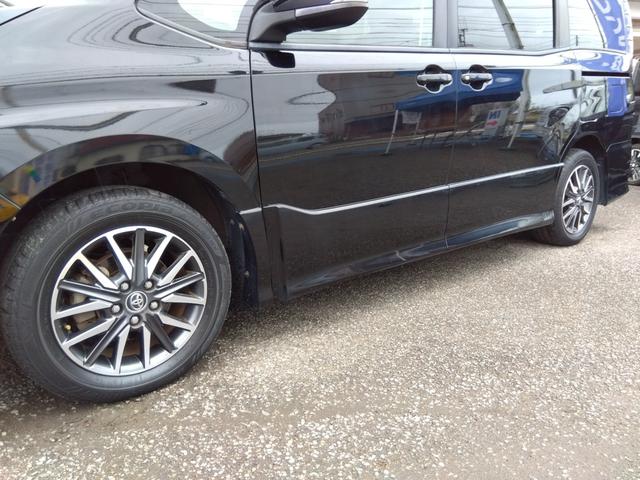 ヴォクシー ZS☆1オーナー☆10型ナビTV☆11型後席モニター☆ETC ワンオーナー・10型ナビ・フルセグtv・11型フリップダウンモニター・バックカメラ・ビルトインETC・ワンタッチ両側パワースライドドア・スマートキー・プッシュスタート・クリアランスソナー(22枚目)