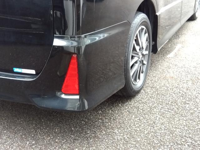 ヴォクシー ZS☆1オーナー☆10型ナビTV☆11型後席モニター☆ETC ワンオーナー・10型ナビ・フルセグtv・11型フリップダウンモニター・バックカメラ・ビルトインETC・ワンタッチ両側パワースライドドア・スマートキー・プッシュスタート・クリアランスソナー(30枚目)