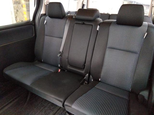 ヴォクシー ZS☆1オーナー☆10型ナビTV☆11型後席モニター☆ETC ワンオーナー・10型ナビ・フルセグtv・11型フリップダウンモニター・バックカメラ・ビルトインETC・ワンタッチ両側パワースライドドア・スマートキー・プッシュスタート・クリアランスソナー(36枚目)