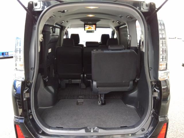 ヴォクシー ZS☆1オーナー☆10型ナビTV☆11型後席モニター☆ETC ワンオーナー・10型ナビ・フルセグtv・11型フリップダウンモニター・バックカメラ・ビルトインETC・ワンタッチ両側パワースライドドア・スマートキー・プッシュスタート・クリアランスソナー(38枚目)