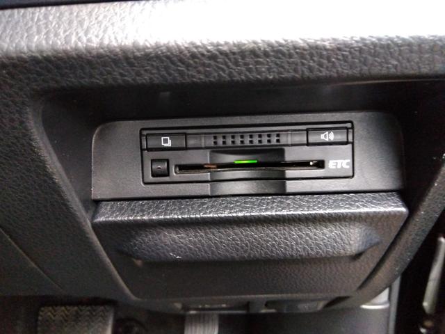 ヴォクシー ZS☆1オーナー☆10型ナビTV☆11型後席モニター☆ETC ワンオーナー・10型ナビ・フルセグtv・11型フリップダウンモニター・バックカメラ・ビルトインETC・ワンタッチ両側パワースライドドア・スマートキー・プッシュスタート・クリアランスソナー(60枚目)