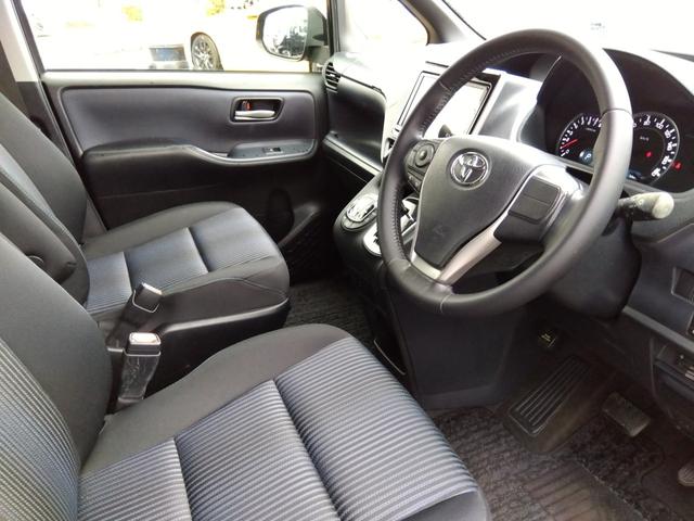 ヴォクシー ZS☆1オーナー☆10型ナビTV☆11型後席モニター☆ETC ワンオーナー・10型ナビ・フルセグtv・11型フリップダウンモニター・バックカメラ・ビルトインETC・ワンタッチ両側パワースライドドア・スマートキー・プッシュスタート・クリアランスソナー(65枚目)