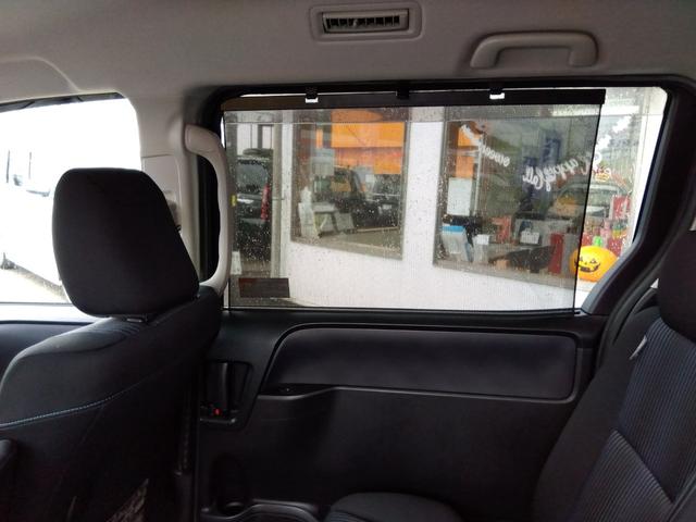 ヴォクシー ZS☆1オーナー☆10型ナビTV☆11型後席モニター☆ETC ワンオーナー・10型ナビ・フルセグtv・11型フリップダウンモニター・バックカメラ・ビルトインETC・ワンタッチ両側パワースライドドア・スマートキー・プッシュスタート・クリアランスソナー(70枚目)