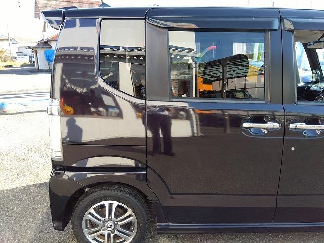 Ｎ－ＢＯＸカスタム ＧＡｐｋｇ☆ナビ☆３６０度ドラレコ☆走行４．１万ｋ☆試乗ＯＫ　ナビ☆ＤＶＤ再生☆ＵＳＢ＆Ｂｌｕｅｔｏｏｔｈ☆バックカメラ☆ＥＴＣ☆前後＆３６０度カメラ付きドラレコ☆ＣＴＢＡ衝突軽減ブレーキ☆ＨＩＤオートライト☆電動ドア☆電格ウィンカーミラ☆走行４．１万☆試乗ＯＫ（13枚目）