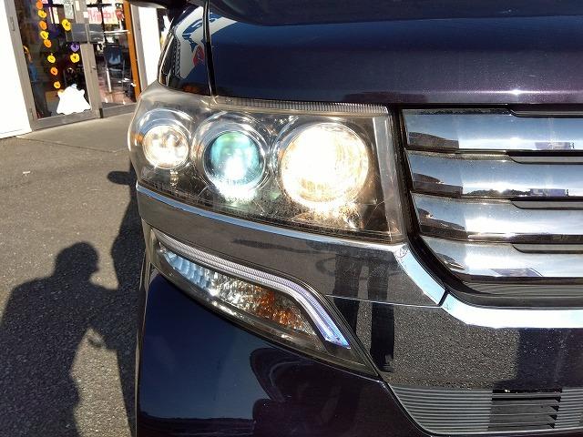 Ｎ－ＢＯＸカスタム ＧＡｐｋｇ☆ナビ☆３６０度ドラレコ☆走行４．１万ｋ☆試乗ＯＫ　ナビ☆ＤＶＤ再生☆ＵＳＢ＆Ｂｌｕｅｔｏｏｔｈ☆バックカメラ☆ＥＴＣ☆前後＆３６０度カメラ付きドラレコ☆ＣＴＢＡ衝突軽減ブレーキ☆ＨＩＤオートライト☆電動ドア☆電格ウィンカーミラ☆走行４．１万☆試乗ＯＫ（14枚目）