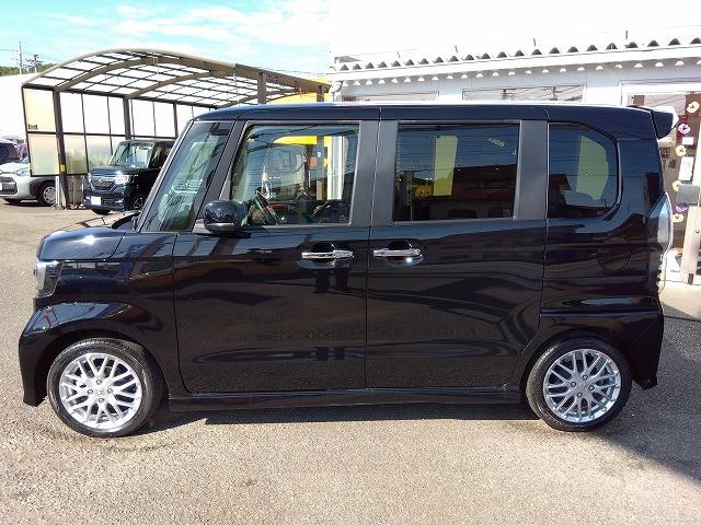 Ｎ－ＢＯＸカスタム Ｌターボ☆最終型☆ナビ☆Ｂカメラ☆半革Ｓ☆禁煙車☆試乗ＯＫ☆　最終型☆ターボ☆パドルシフト☆ナビ☆ＤＶＤ再生☆Ｂｌｕｅｔｏｏｔｈ☆バックカメラ☆ＥＴＣ☆半革シート＆ヒーター☆後方ソナー☆レーダークルーズ☆電子パーキング＆オートホールド☆走行１．６万ｋｍ☆試乗ＯＫ（5枚目）