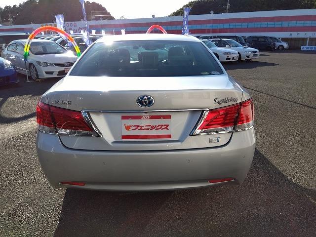 クラウンハイブリッド ロイヤルサルーン☆軽減ブレーキ☆走行3.9万k☆試乗出来ます メーカーナビ☆DVD再生☆Bluetooth☆バックカメラ☆ETC☆前後ドラレコ☆プリクラッシュ☆軽減ブレーキ☆追従クルーズ☆コーナーソナー☆LEDオートハイビーム☆電動シート☆走行3.9万☆試乗OK(9枚目)