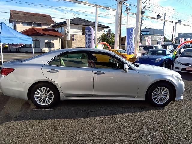 クラウンハイブリッド ロイヤルサルーン☆軽減ブレーキ☆走行3.9万k☆試乗出来ます メーカーナビ☆DVD再生☆Bluetooth☆バックカメラ☆ETC☆前後ドラレコ☆プリクラッシュ☆軽減ブレーキ☆追従クルーズ☆コーナーソナー☆LEDオートハイビーム☆電動シート☆走行3.9万☆試乗OK(11枚目)