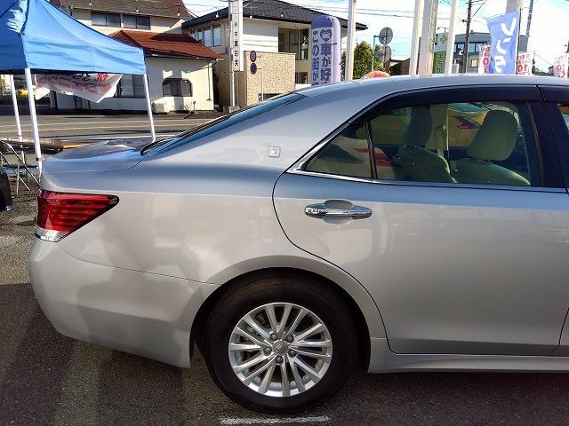 クラウンハイブリッド ロイヤルサルーン☆軽減ブレーキ☆走行3.9万k☆試乗出来ます メーカーナビ☆DVD再生☆Bluetooth☆バックカメラ☆ETC☆前後ドラレコ☆プリクラッシュ☆軽減ブレーキ☆追従クルーズ☆コーナーソナー☆LEDオートハイビーム☆電動シート☆走行3.9万☆試乗OK(13枚目)