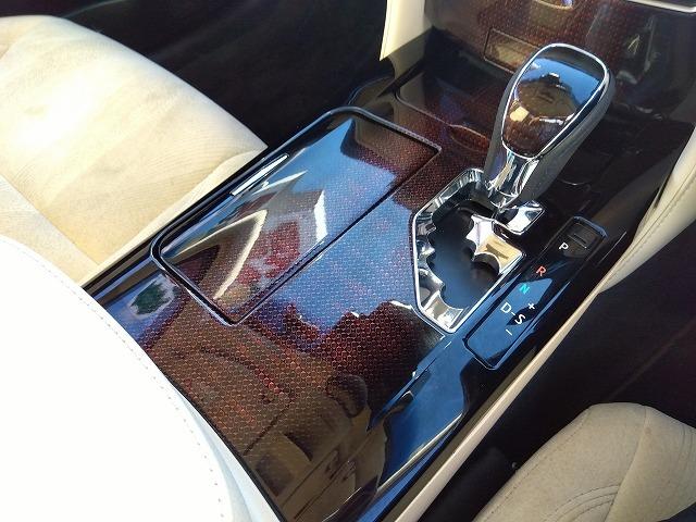 クラウンハイブリッド ロイヤルサルーン☆軽減ブレーキ☆走行3.9万k☆試乗出来ます メーカーナビ☆DVD再生☆Bluetooth☆バックカメラ☆ETC☆前後ドラレコ☆プリクラッシュ☆軽減ブレーキ☆追従クルーズ☆コーナーソナー☆LEDオートハイビーム☆電動シート☆走行3.9万☆試乗OK(58枚目)