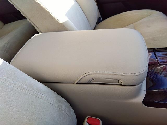 クラウンハイブリッド ロイヤルサルーン☆軽減ブレーキ☆走行3.9万k☆試乗出来ます メーカーナビ☆DVD再生☆Bluetooth☆バックカメラ☆ETC☆前後ドラレコ☆プリクラッシュ☆軽減ブレーキ☆追従クルーズ☆コーナーソナー☆LEDオートハイビーム☆電動シート☆走行3.9万☆試乗OK(59枚目)