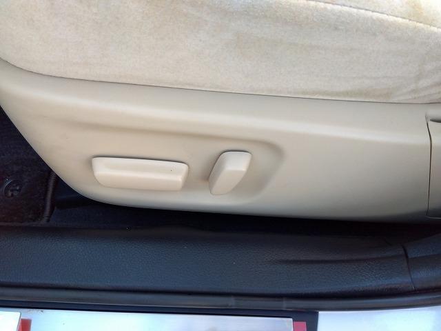 クラウンハイブリッド ロイヤルサルーン☆軽減ブレーキ☆走行3.9万k☆試乗出来ます メーカーナビ☆DVD再生☆Bluetooth☆バックカメラ☆ETC☆前後ドラレコ☆プリクラッシュ☆軽減ブレーキ☆追従クルーズ☆コーナーソナー☆LEDオートハイビーム☆電動シート☆走行3.9万☆試乗OK(80枚目)