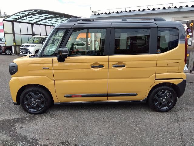 スペーシアギア HV-XZ☆現行型☆ツートンカラー☆9型ナビ☆走行0.2万☆ 現行型☆スマフォ連携9型ナビ☆AppleCar&Android対応☆Bluetooth☆全方位カメラ☆前席&ハンドルヒーター☆操舵支援☆LEDオートハイビーム☆オットマン☆走行0.2万☆試乗出来ます☆(5枚目)