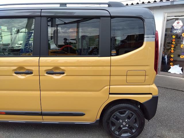 スペーシアギア HV-XZ☆現行型☆ツートンカラー☆9型ナビ☆走行0.2万☆ 現行型☆スマフォ連携9型ナビ☆AppleCar&Android対応☆Bluetooth☆全方位カメラ☆前席&ハンドルヒーター☆操舵支援☆LEDオートハイビーム☆オットマン☆走行0.2万☆試乗出来ます☆(7枚目)