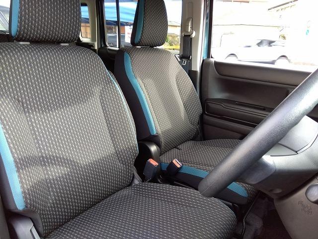 純正８インチナビ・ＤＶＤ再生・ＣＤ録音・Ｉｐｏｄ接続・ＵＳＢ＆ＢＴｏｏｔｈ・全方位カメラ・後方パーキングソナー・前席＆ミラーヒーター・レーダーブレーキ・車線逸脱警報・オートライト＆オートハイビーム