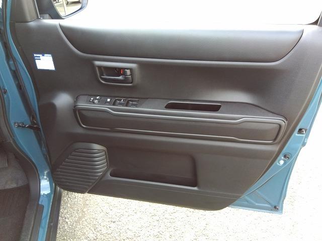 純正８インチナビ・ＤＶＤ再生・ＣＤ録音・Ｉｐｏｄ接続・ＵＳＢ＆ＢＴｏｏｔｈ・全方位カメラ・後方パーキングソナー・前席＆ミラーヒーター・レーダーブレーキ・車線逸脱警報・オートライト＆オートハイビーム