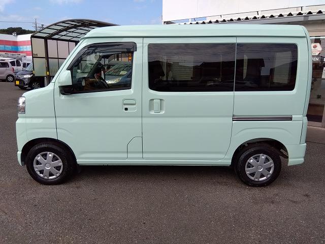 ハイゼットカーゴ クルーズターボ☆純正ナビ☆前後ドラレコ☆修復歴無し☆禁煙車☆　純正ナビ・ＤＶＤ再生・ＣＤ録音・ＵＳＢ＆ＢＴｏｏｔｈ・Ｂカメラ・ナビ連動前後ドラレコ・コーナーソナー・オートライト＆オートハイビーム・フロントパワーウィンドゥ・オーバーヘッドコンソール・電格ミラー（5枚目）