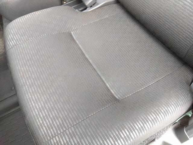 ハイゼットカーゴ クルーズターボ☆純正ナビ☆前後ドラレコ☆修復歴無し☆禁煙車☆　純正ナビ・ＤＶＤ再生・ＣＤ録音・ＵＳＢ＆ＢＴｏｏｔｈ・Ｂカメラ・ナビ連動前後ドラレコ・コーナーソナー・オートライト＆オートハイビーム・フロントパワーウィンドゥ・オーバーヘッドコンソール・電格ミラー（35枚目）