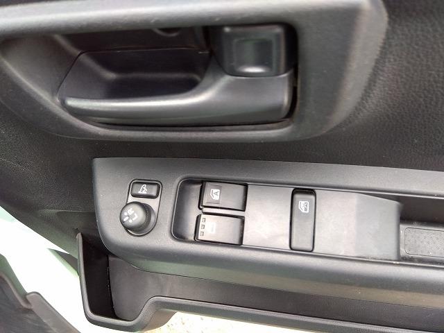 ハイゼットカーゴ クルーズターボ☆純正ナビ☆前後ドラレコ☆修復歴無し☆禁煙車☆　純正ナビ・ＤＶＤ再生・ＣＤ録音・ＵＳＢ＆ＢＴｏｏｔｈ・Ｂカメラ・ナビ連動前後ドラレコ・コーナーソナー・オートライト＆オートハイビーム・フロントパワーウィンドゥ・オーバーヘッドコンソール・電格ミラー（67枚目）