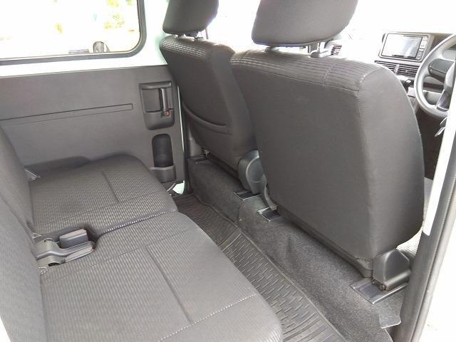 ハイゼットカーゴ クルーズターボ☆純正ナビ☆前後ドラレコ☆修復歴無し☆禁煙車☆　純正ナビ・ＤＶＤ再生・ＣＤ録音・ＵＳＢ＆ＢＴｏｏｔｈ・Ｂカメラ・ナビ連動前後ドラレコ・コーナーソナー・オートライト＆オートハイビーム・フロントパワーウィンドゥ・オーバーヘッドコンソール・電格ミラー（69枚目）